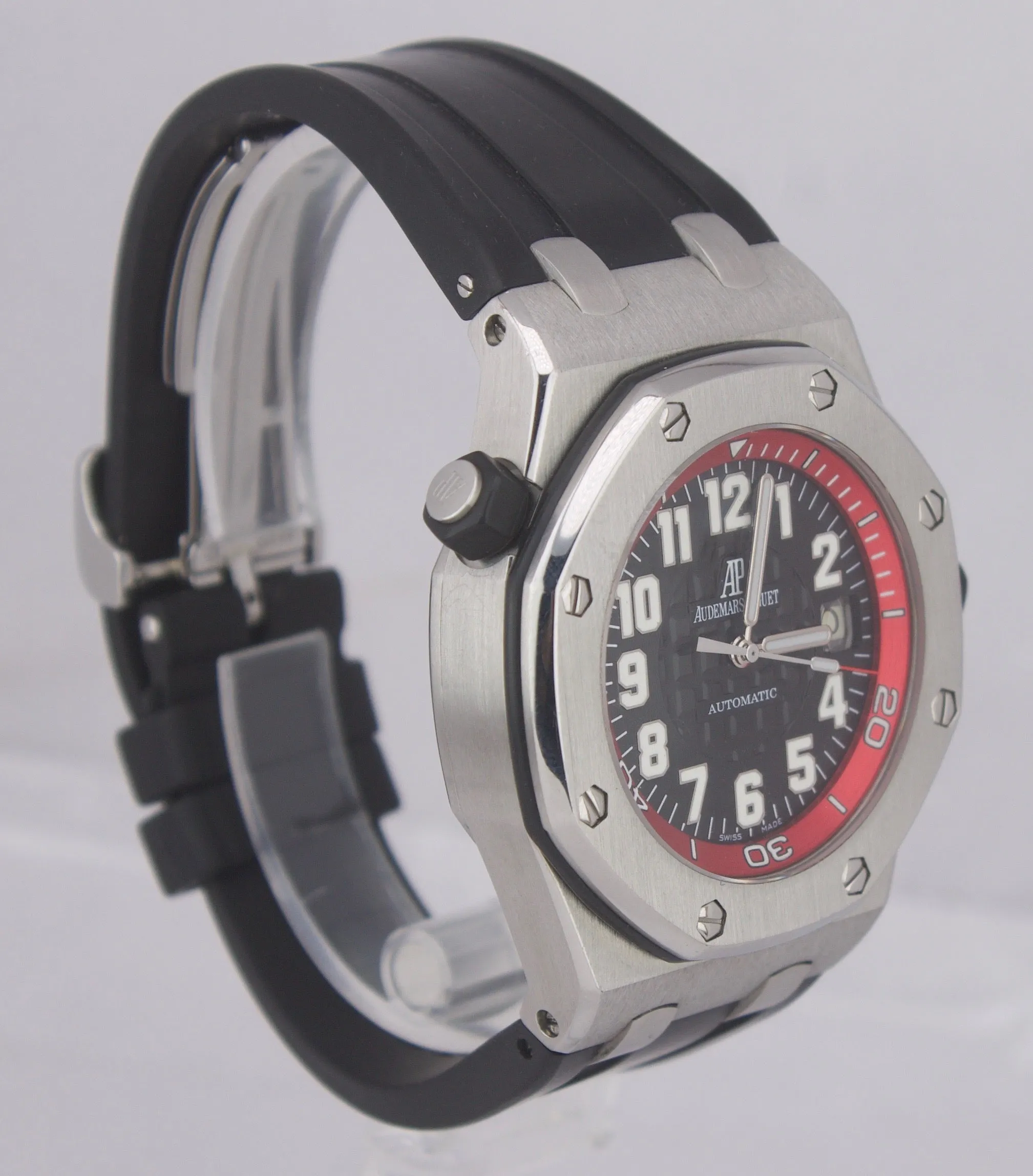 2008 Audemars Piguet Royal Oak Offshore Scuba Red Diver Boutique 15701ST Watch