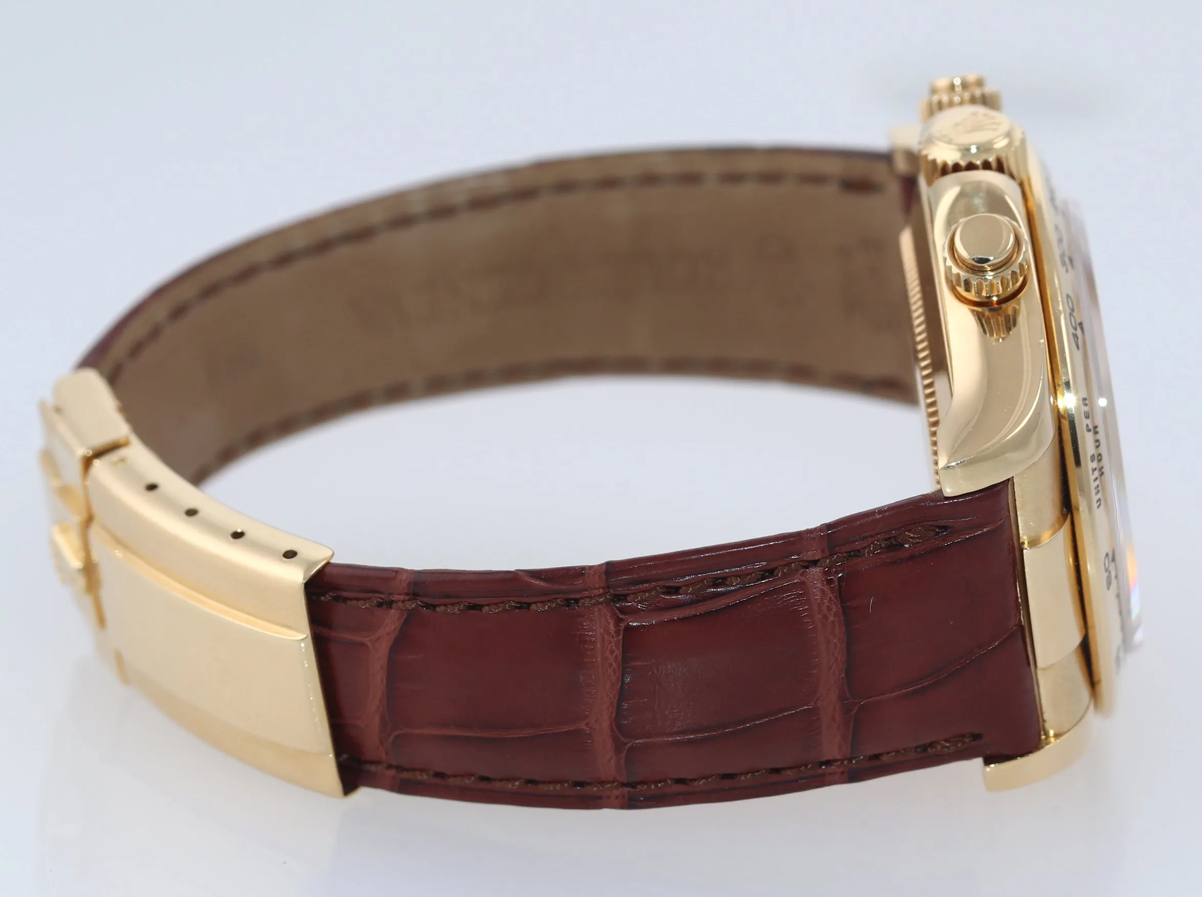 BOX PAPERS Rolex Daytona MOP Mother of Pearl 116518 Leather Yellow Gold Watch
