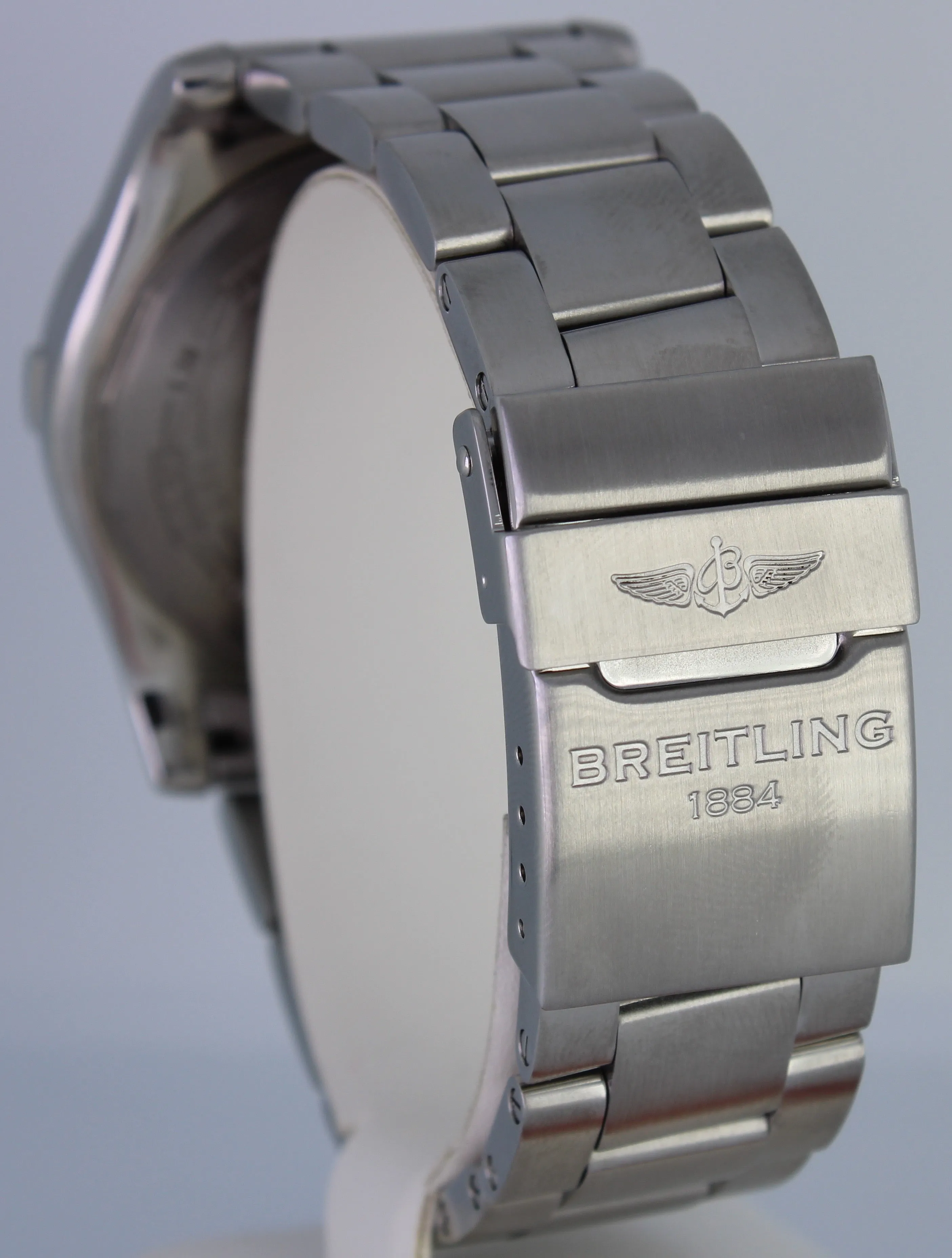 Breitling Avenger II Aeromarine Automatic Black 42mm Steel A32390 Date GMT Watch