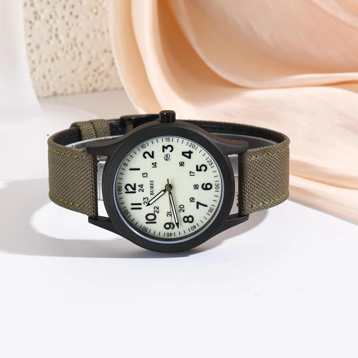 BUREI Men's Watch, Military Watch, Analog Luminous Pointer Quartz Waterproof Men Watch