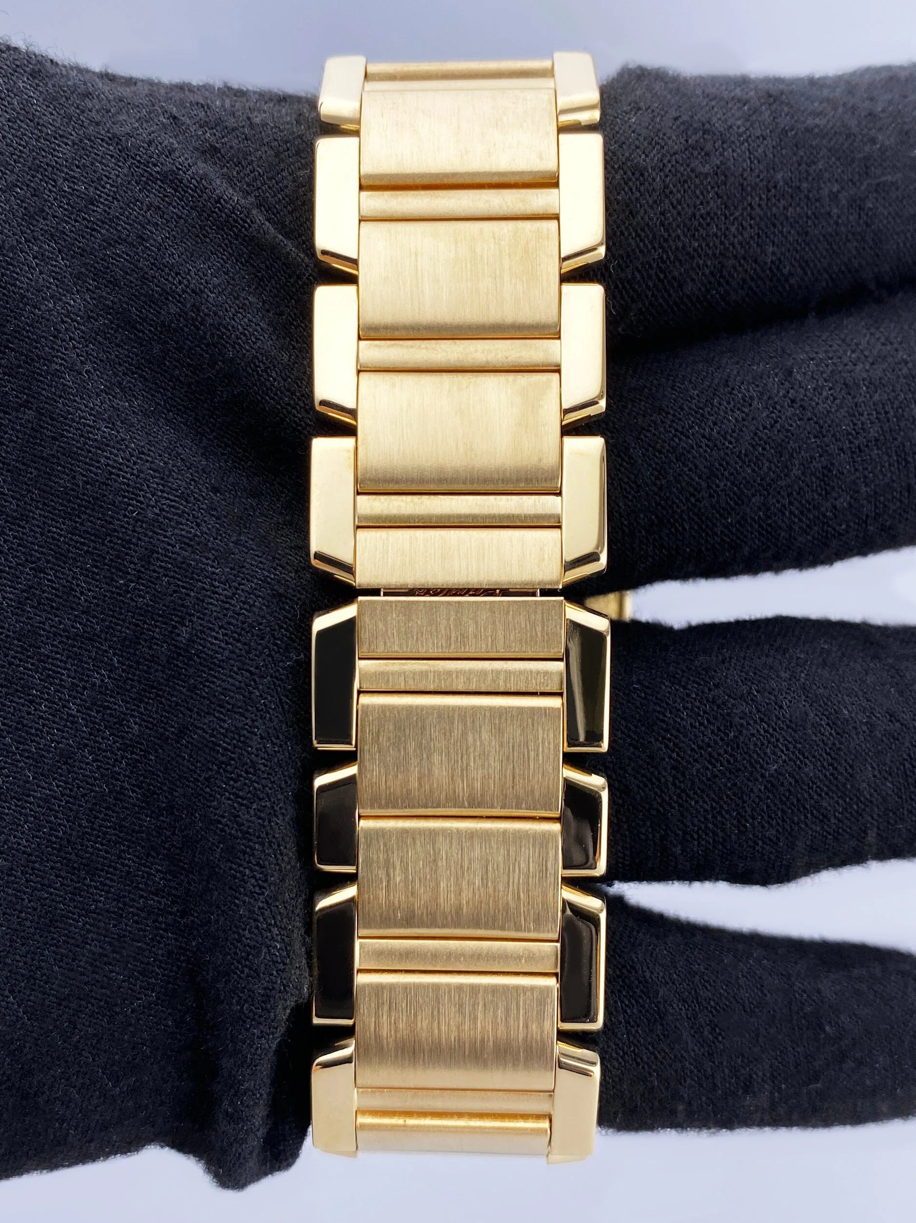 Cartier Tank Francaise 1840 18K Yellow Gold Mens Watch Box Papers