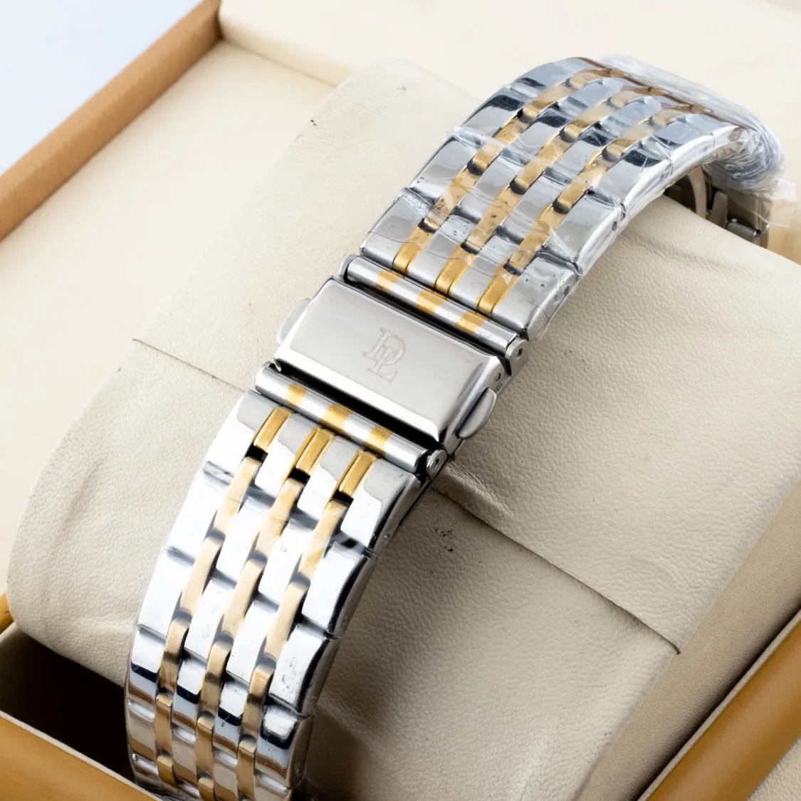 Delawrence Crystal Carve Men's watch