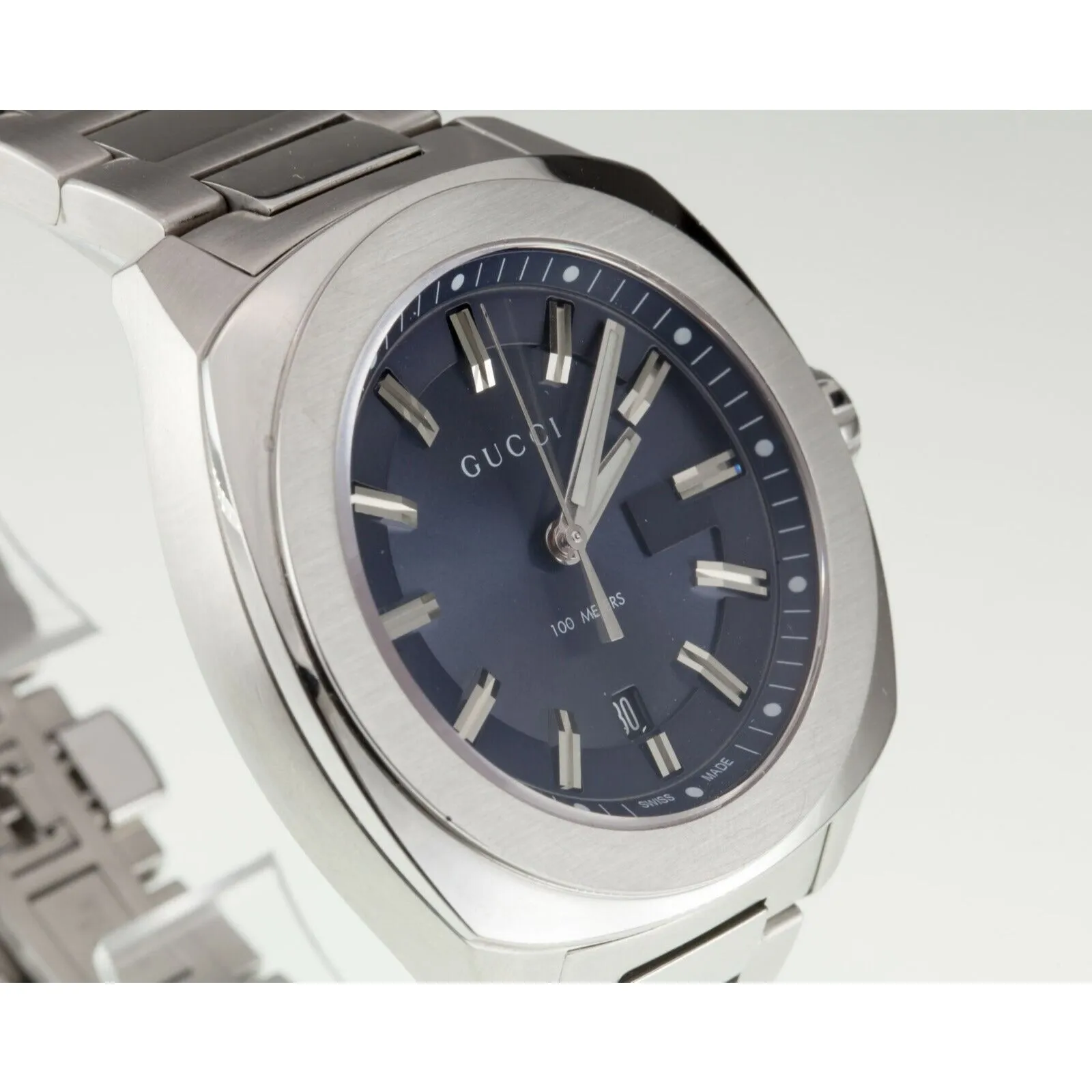 Gucci Men's Stainless Steel Quartz Watch w/ Satin Blue Dial and Date 142.2