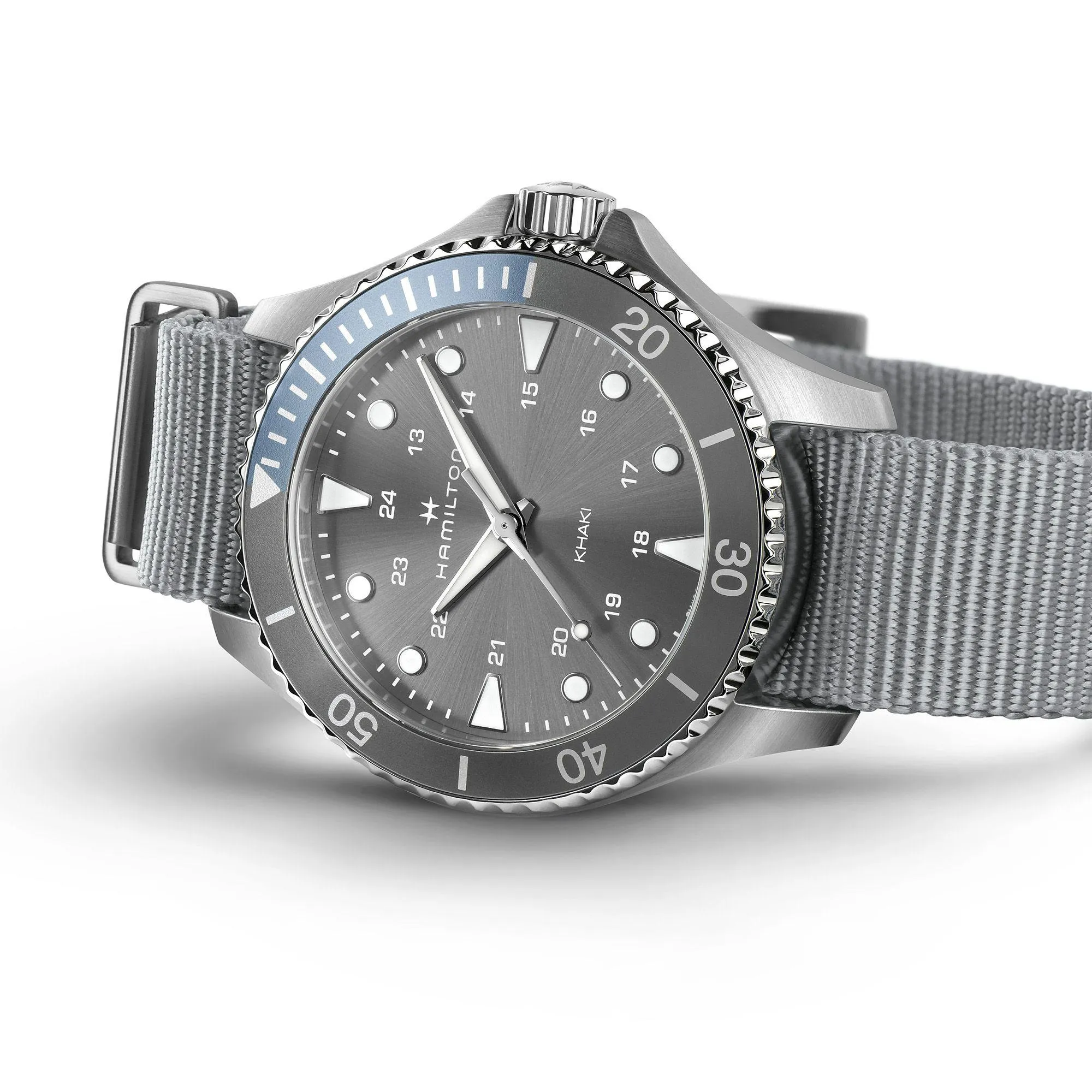 Hamilton Khaki Navy Scuba Quartz Men's Watch H82211981