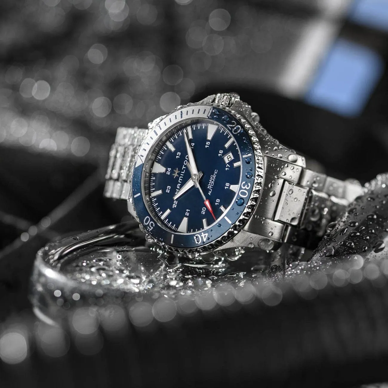 Khaki Navy Scuba Auto