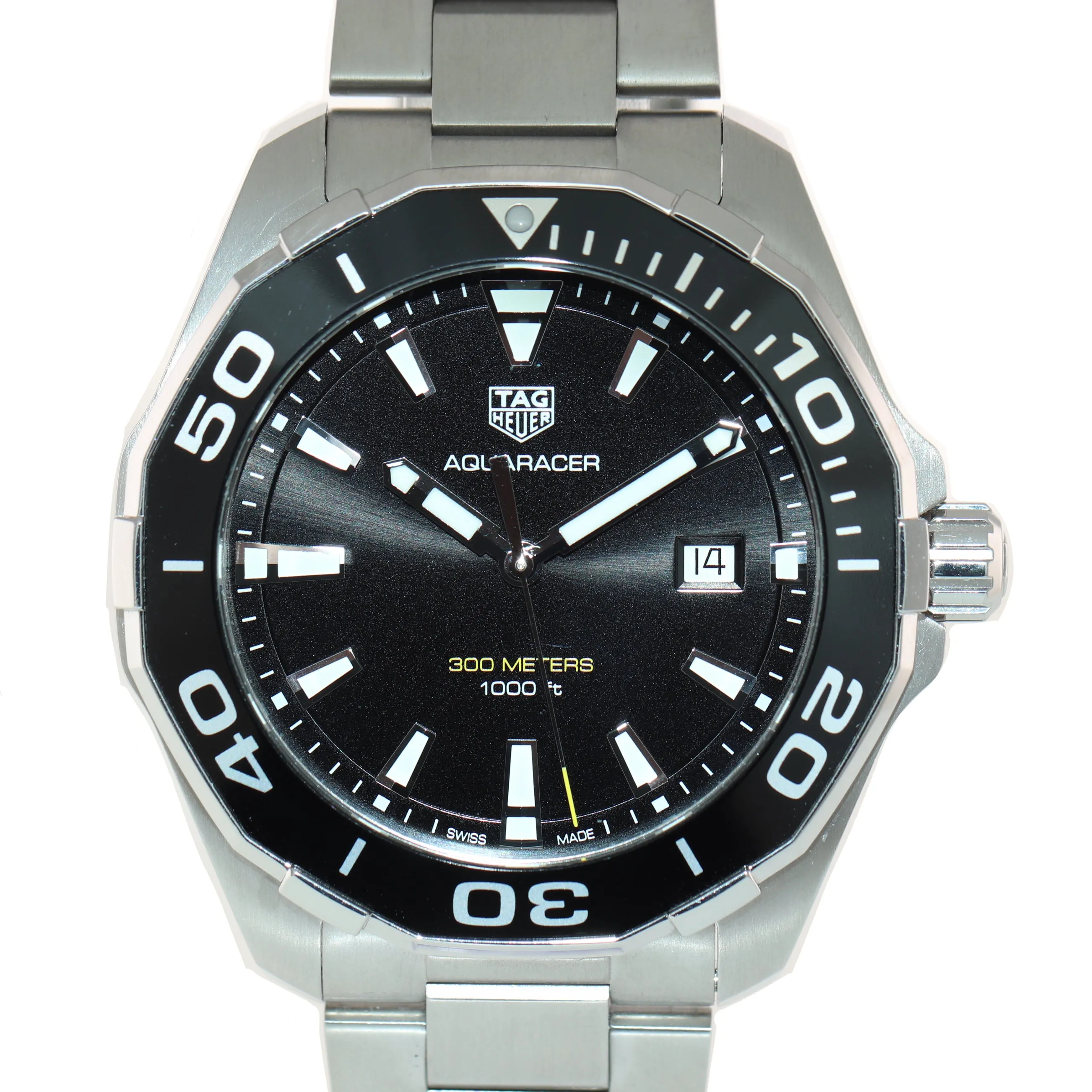MINT PAPERS Tag Heuer Aquaracer Steel WAY101C Black 43mm Quartz Date Dive Watch