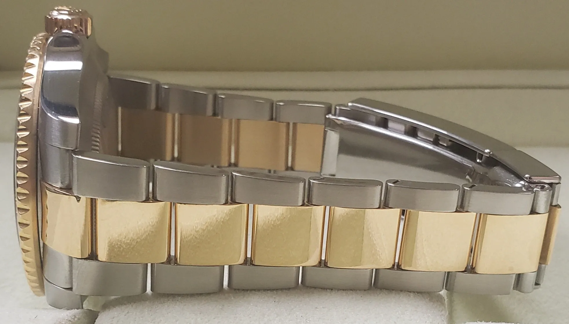 MINT Rolex Submariner Date Ceramic Two-Tone Stainless Gold Black Watch 116613 LN