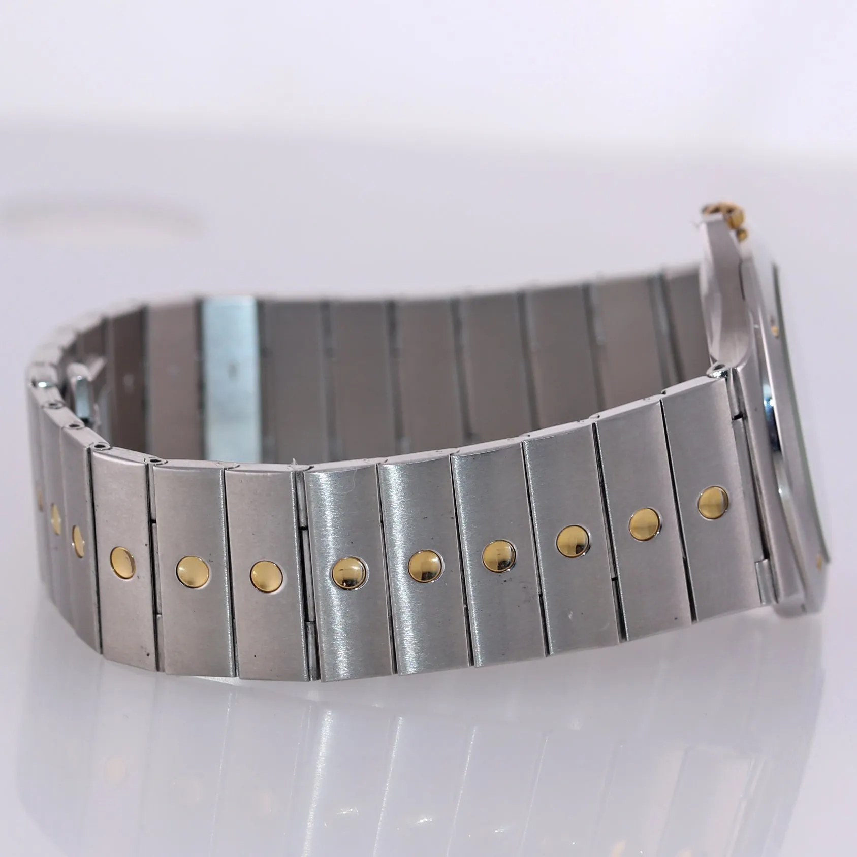Movado Museum Stainless Steel Gold Tone 86.65.877.02 Quartz Watch