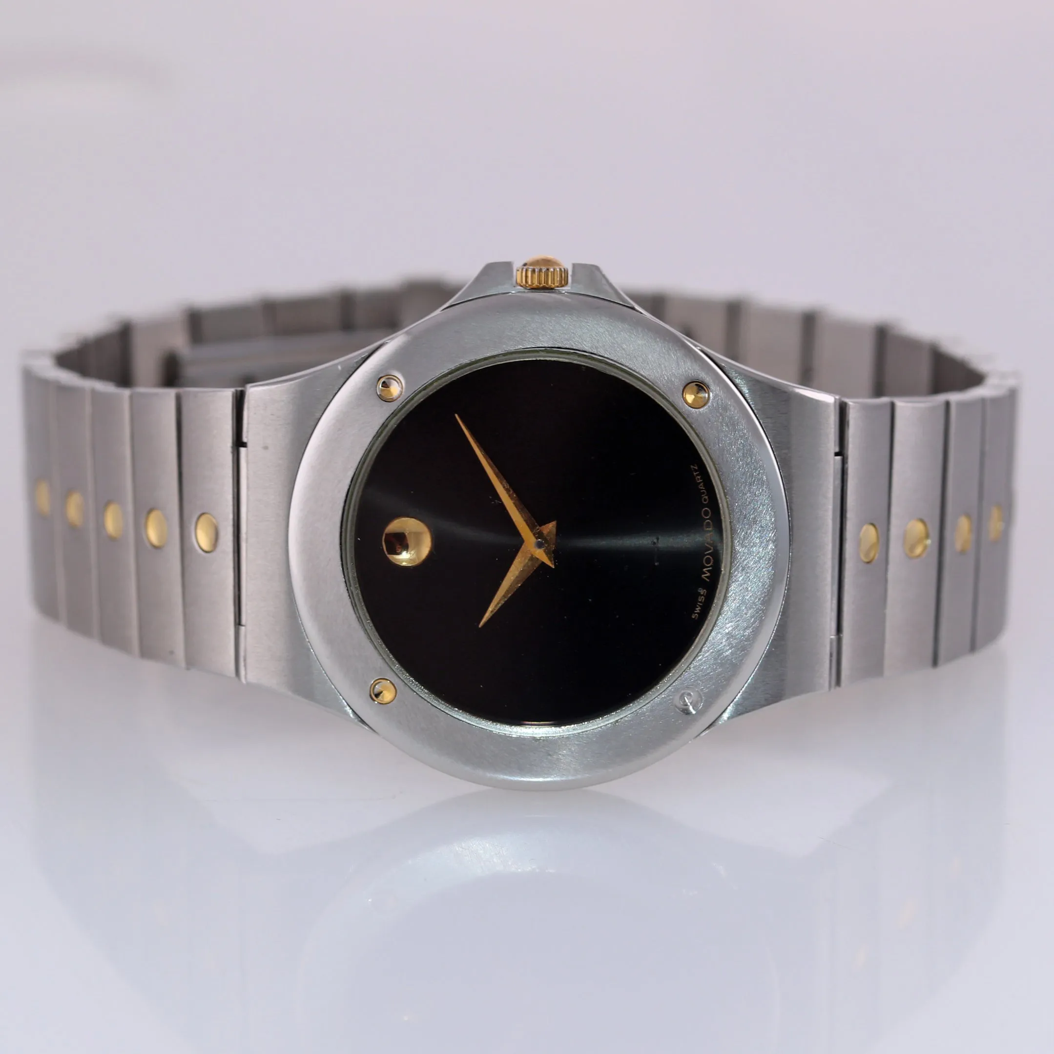 Movado Museum Stainless Steel Gold Tone 86.65.877.02 Quartz Watch