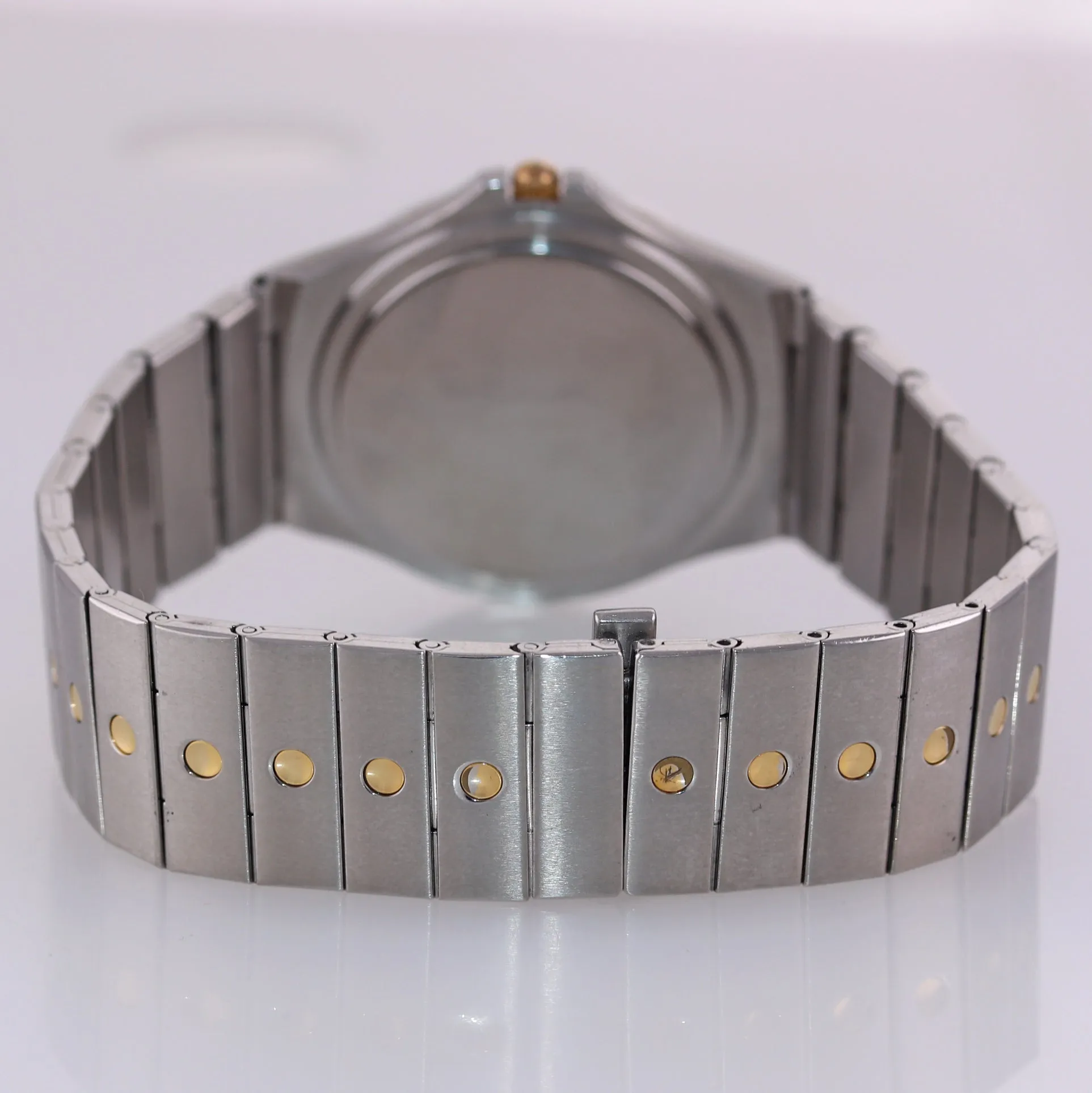 Movado Museum Stainless Steel Gold Tone 86.65.877.02 Quartz Watch