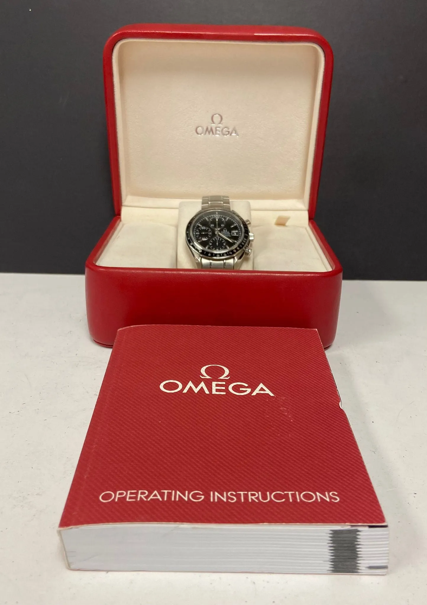 Omega Speedmaster Date 40mm 3210.50 Black Dial Automatic Men's Watch