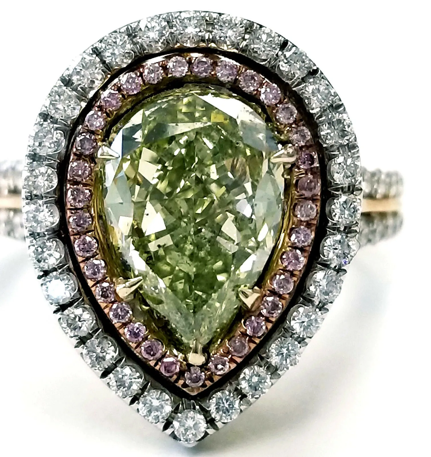 Rare Natural Fancy Green Pear Cut 18k Gold Diamond Ring GIA Certified 3.40 CTW