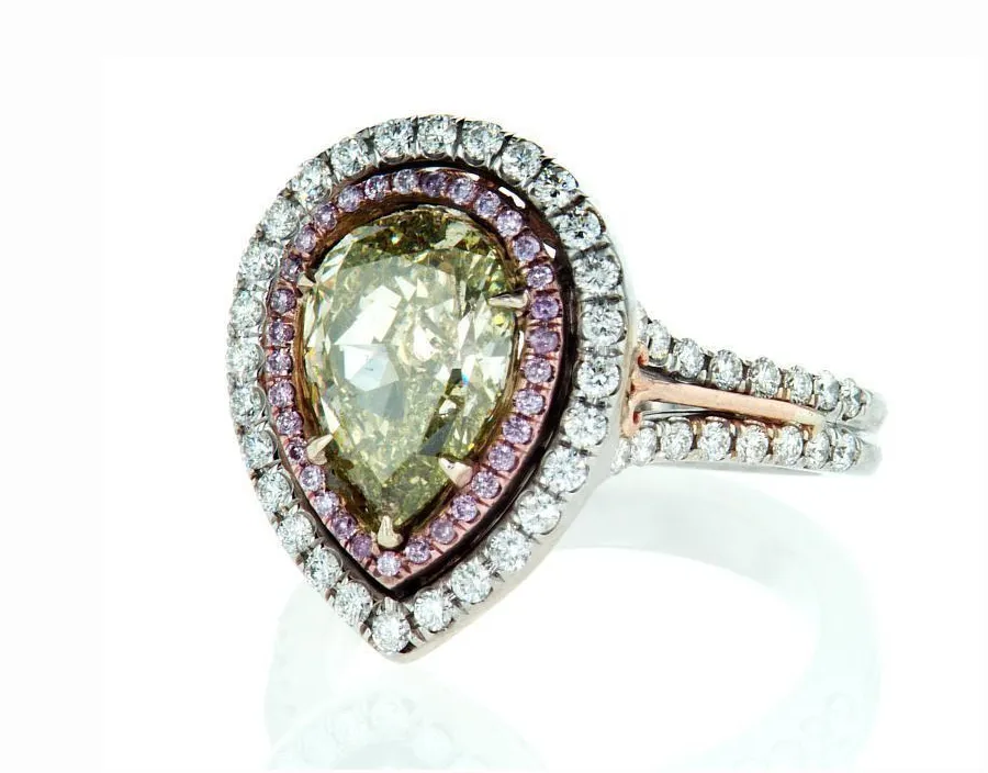 Rare Natural Fancy Green Pear Cut 18k Gold Diamond Ring GIA Certified 3.40 CTW