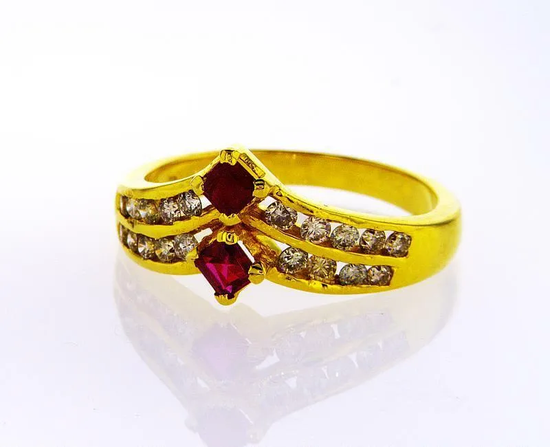 Red Ruby and Diamond Ring 0.50 CTW  Natural 14k Yellow Gold Vintage Women's
