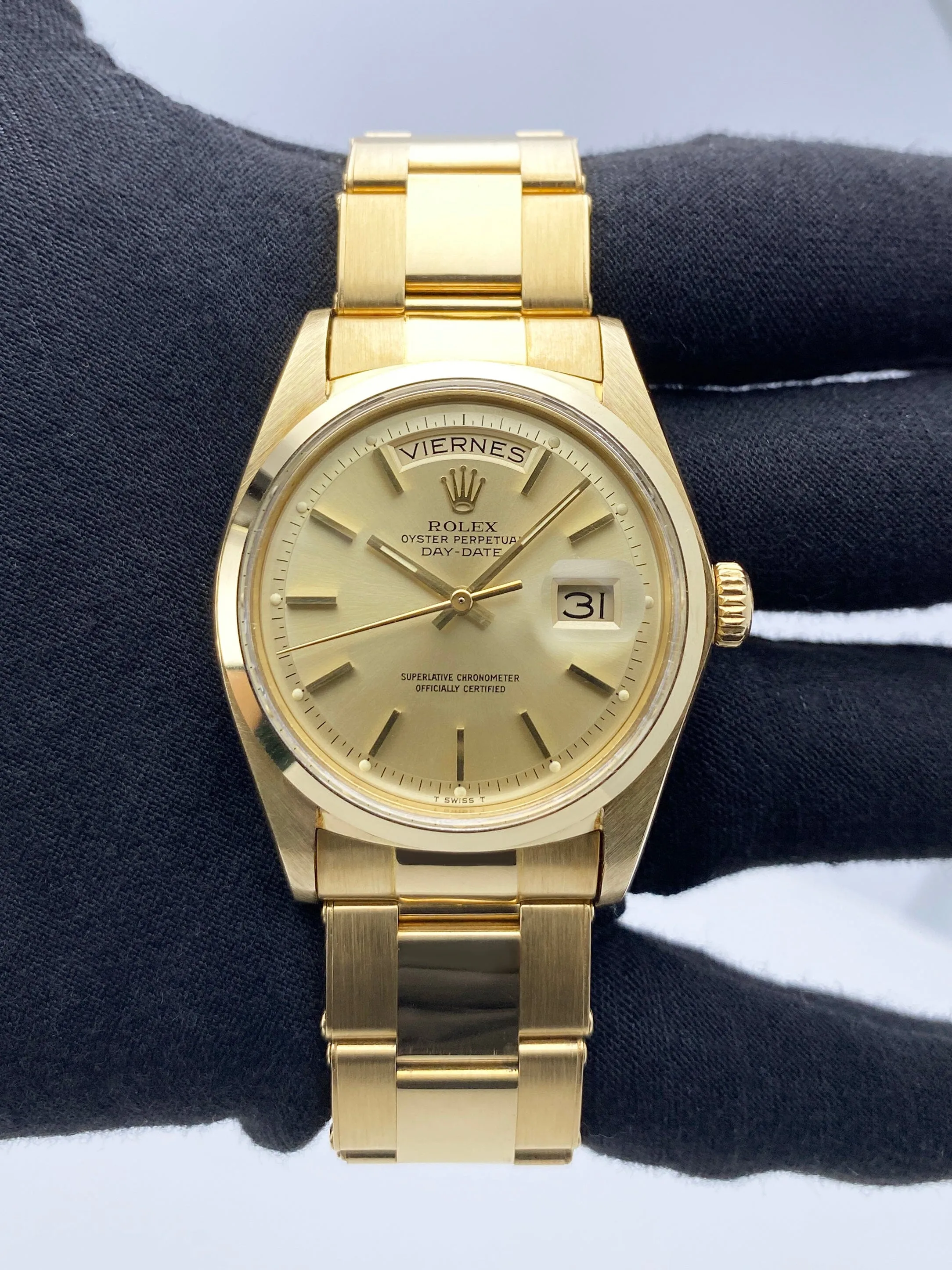 Rolex Day Date 1802 Champagne Dial Mens Watch Box Papers