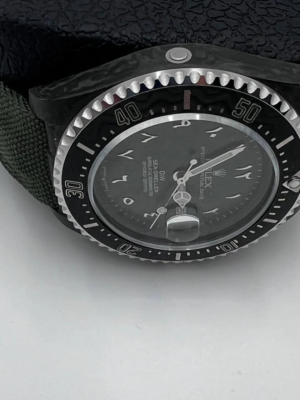 Rolex sea-dweller