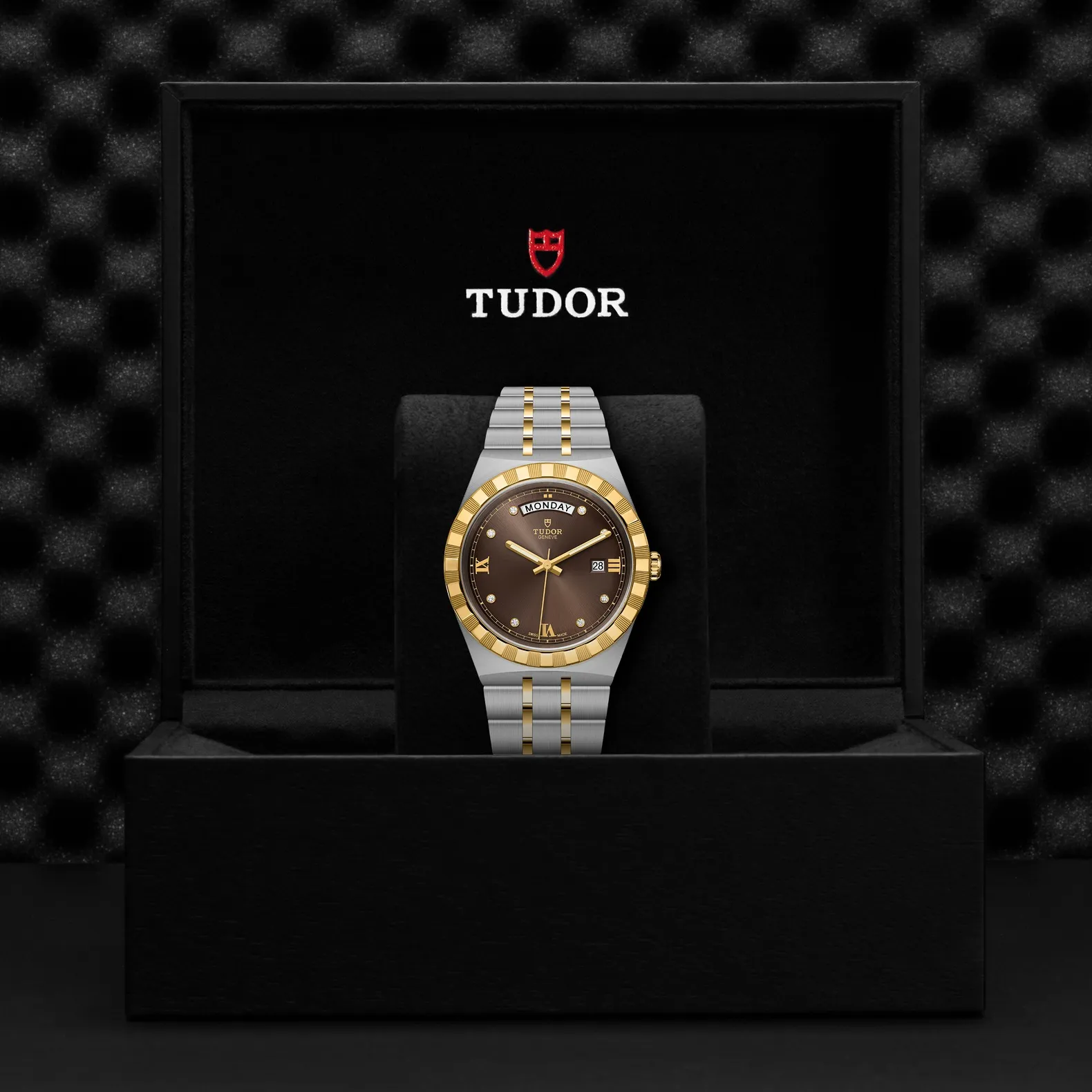 Tudor Royal