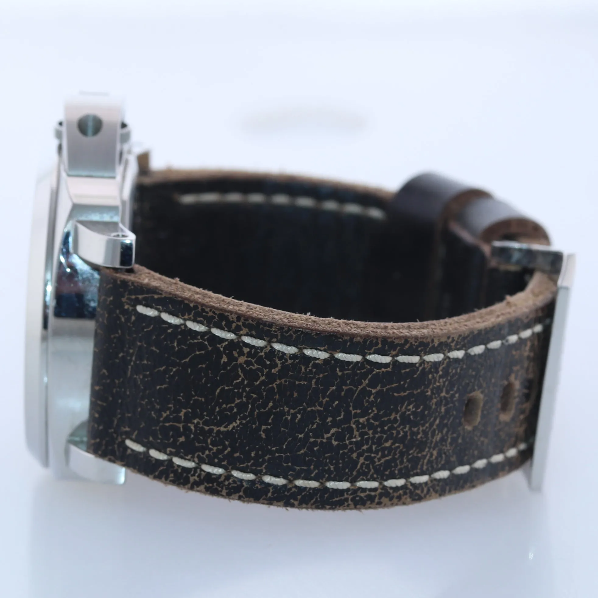 UNPOLISHED PAPERS Panerai PAM00590 Luminor Marina 8 Day Steel 44mm Acciaio Watch