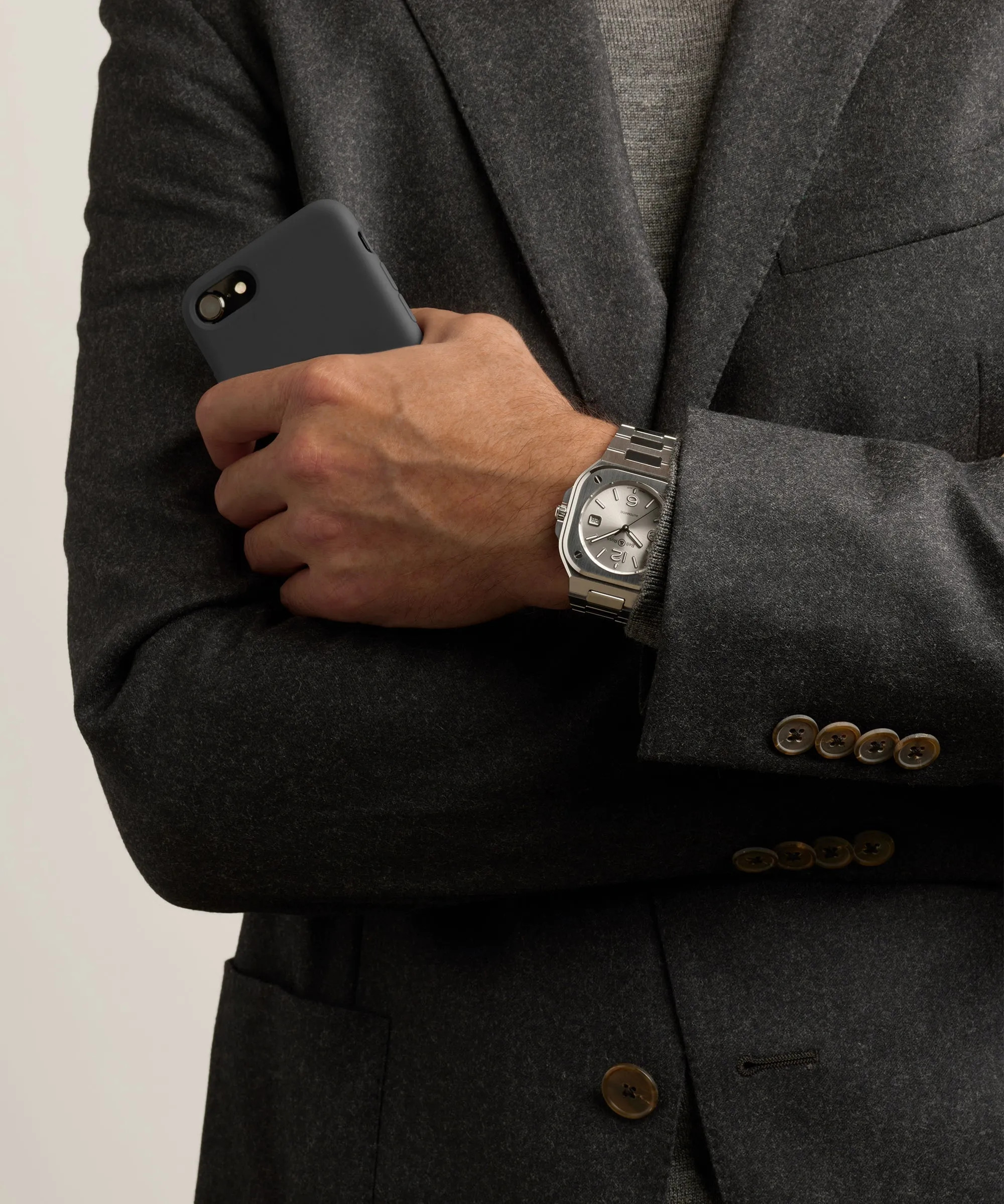 URBAN - BR 05 GREY STEEL